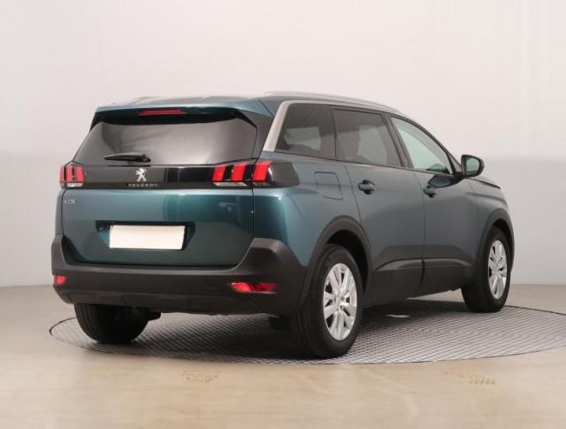 Peugeot 5008  PureTech 130 