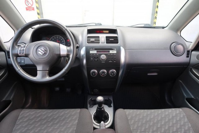 Suzuki SX4  1.6 VVT 