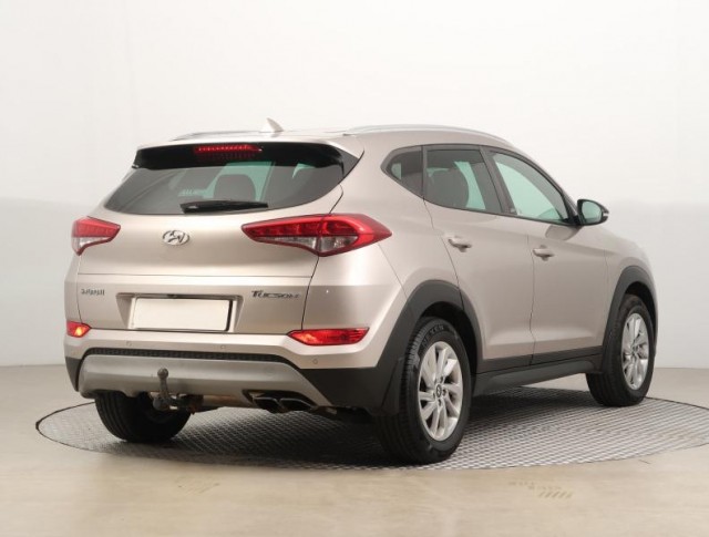 Hyundai Tucson  1.6 T-GDI Trikolor