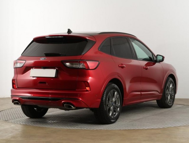 Ford Kuga  2.5 Hybrid ST-Line