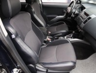 Mitsubishi Outlander  2.2 DI-D 