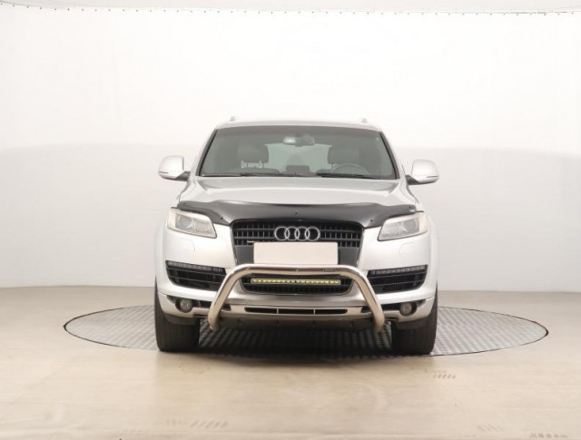 Audi Q7  3.0 TDI 