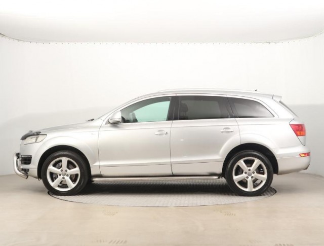 Audi Q7  3.0 TDI 