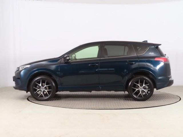 Toyota RAV 4  2.0 VVT-i Selection