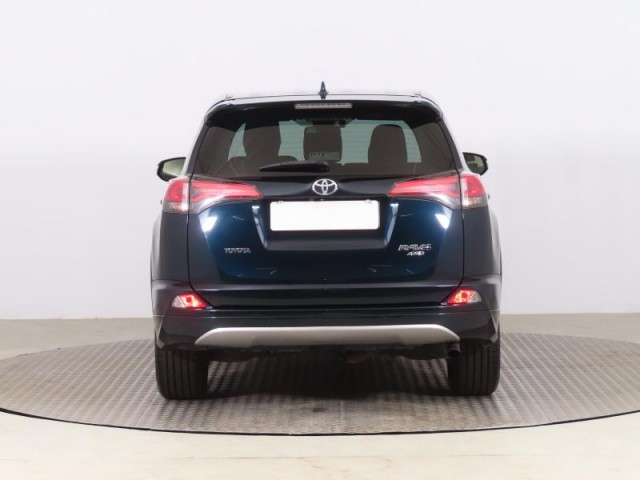 Toyota RAV 4  2.0 VVT-i Selection