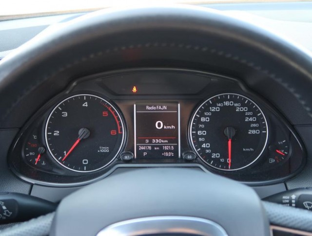 Audi Q5  2.0 TDI 