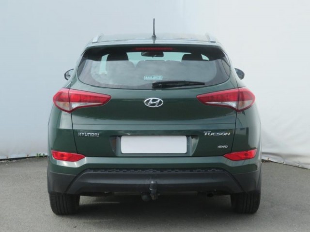 Hyundai Tucson  2.0 CRDi 