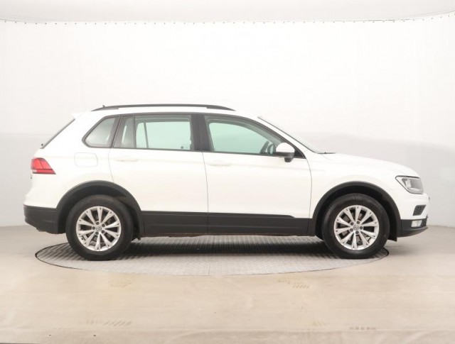 Volkswagen Tiguan  2.0 TDI 