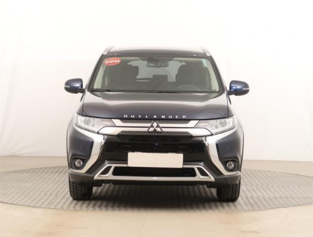 Mitsubishi Outlander  2.0 