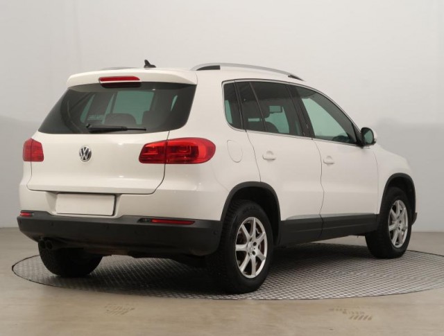 Volkswagen Tiguan  2.0 TDI 