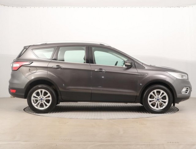 Ford Kuga  2.0 TDCi Titanium