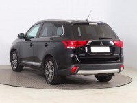 Mitsubishi Outlander  2.0 