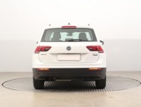 Volkswagen Tiguan  2.0 TDI 