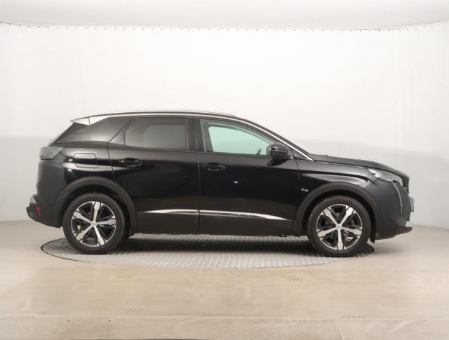 Peugeot 3008  1.5 BlueHDi 