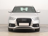 Audi Q3  2.0 TDI S line