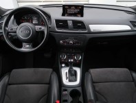 Audi Q3  2.0 TDI S line