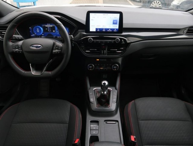 Ford Kuga  1.5 EcoBoost ST-Line