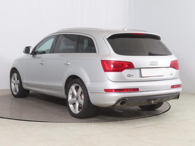 Audi Q7  3.0 TDI S-Line