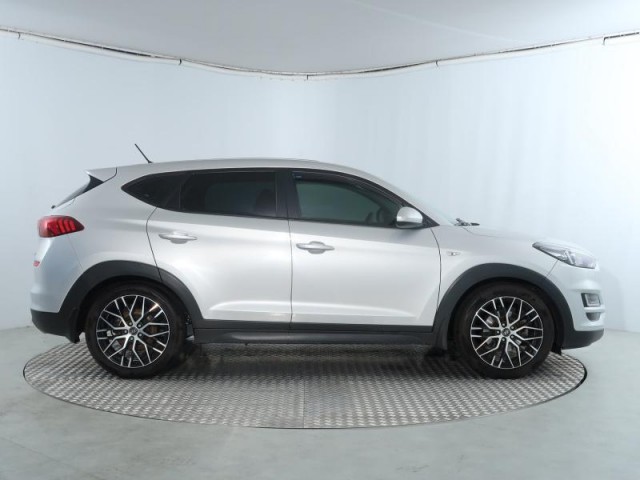 Hyundai Tucson  1.6 GDI 