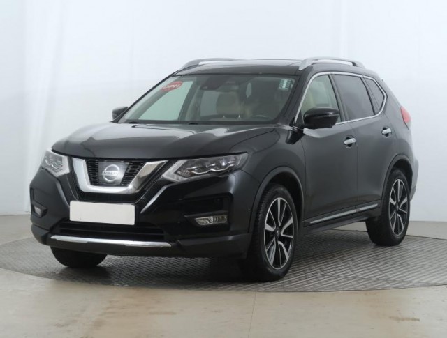 Nissan X-Trail  1.6 DIG-T Tekna