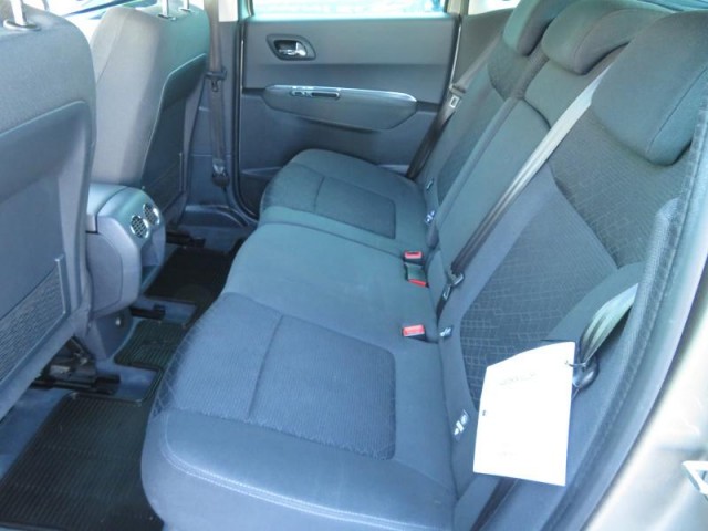 Peugeot 3008  1.6 BlueHDi 