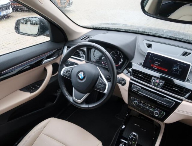 BMW X1  xDrive18d 