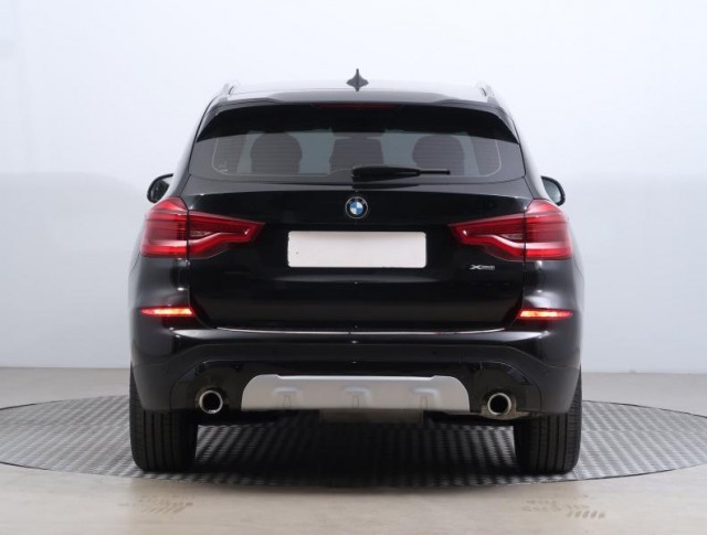 BMW X3  xDrive25d xLine