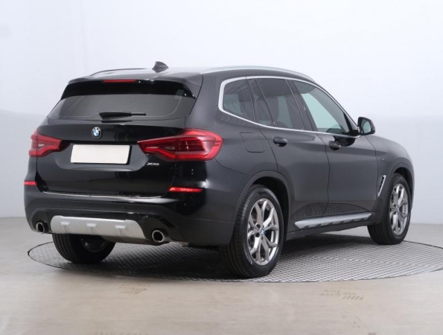 BMW X3  xDrive25d xLine