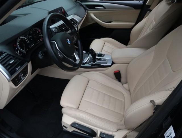 BMW X3  xDrive25d xLine