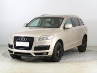 Audi Q7  3.0 TDI S-Line