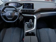 Peugeot 3008  1.2 PureTech Allure