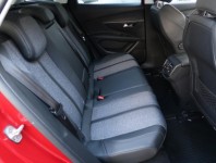 Peugeot 3008  1.2 PureTech Allure