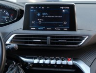 Peugeot 3008  1.2 PureTech Allure