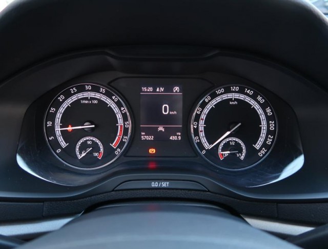 Škoda Karoq  1.6 TDI Ambition Plus