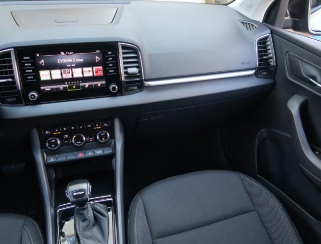 Škoda Karoq  1.5 TSI Ambition