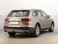 Audi Q7  3.0 TDI 