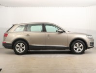 Audi Q7  3.0 TDI 