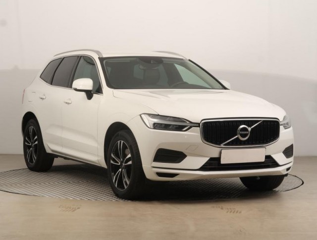 Volvo XC60  B4 AWD Momentum