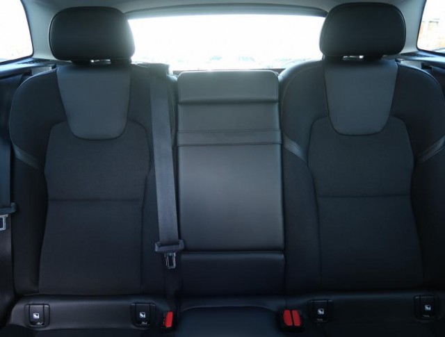 Volvo XC60  B4 AWD Momentum