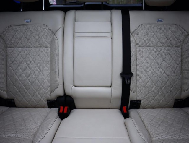 Mercedes-Benz ML  ML 350 BlueTEC Edition 1