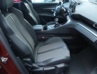 Peugeot 5008  PureTech 130 