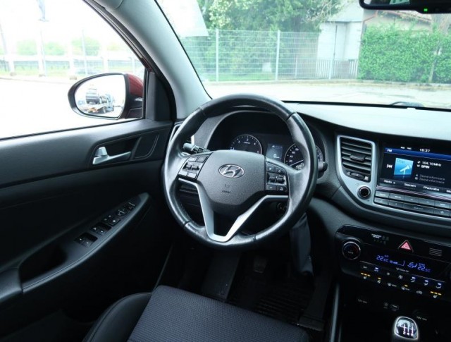 Hyundai Tucson  1.7 CRDi 
