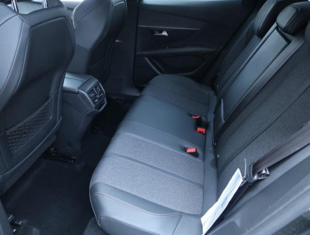 Peugeot 3008  1.2 PureTech GT Line