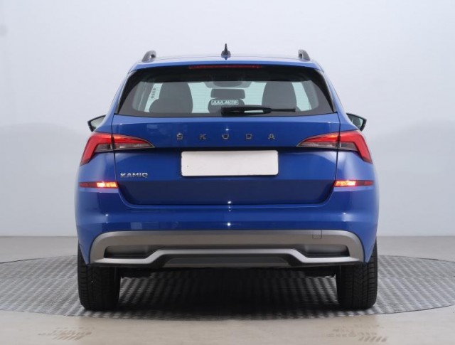 Škoda Kamiq  1.0 TSI Ambition