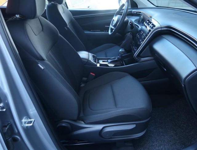 Hyundai Tucson  1.6 T-GDI 48V MHEV Smart