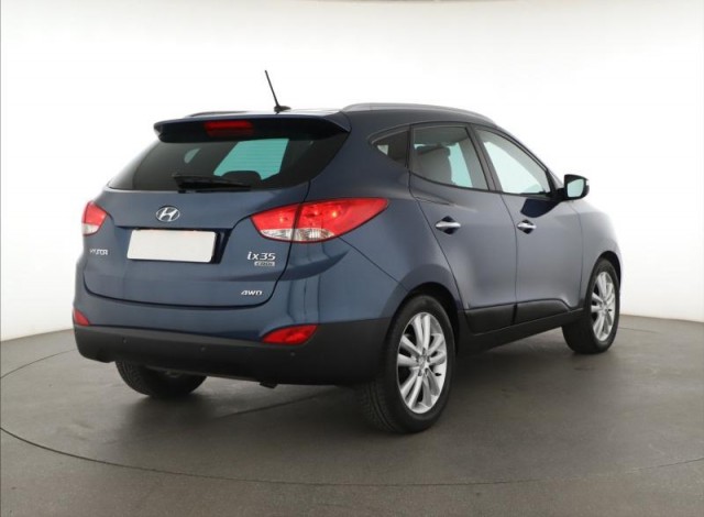 Hyundai ix35  2.0 CRDi 