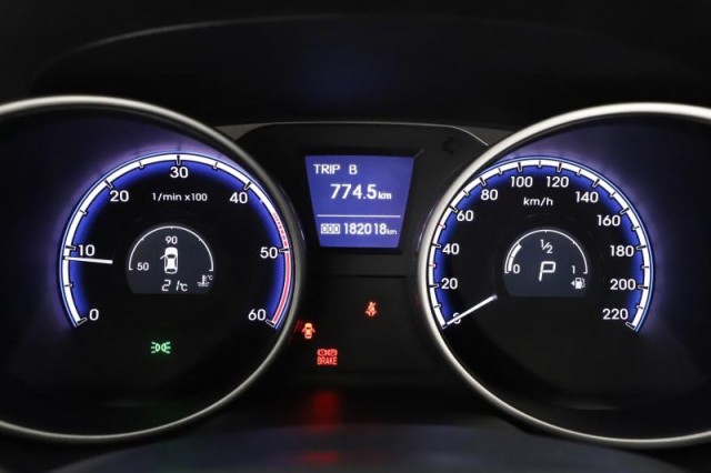 Hyundai ix35  2.0 CRDi 