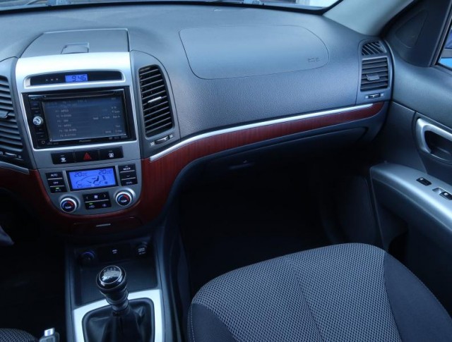 Hyundai Santa Fe  2.2 CRDi 