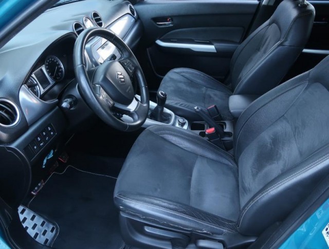 Suzuki Vitara  1.6 VVT Elegance