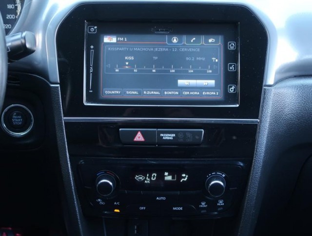Suzuki Vitara  1.6 VVT Elegance